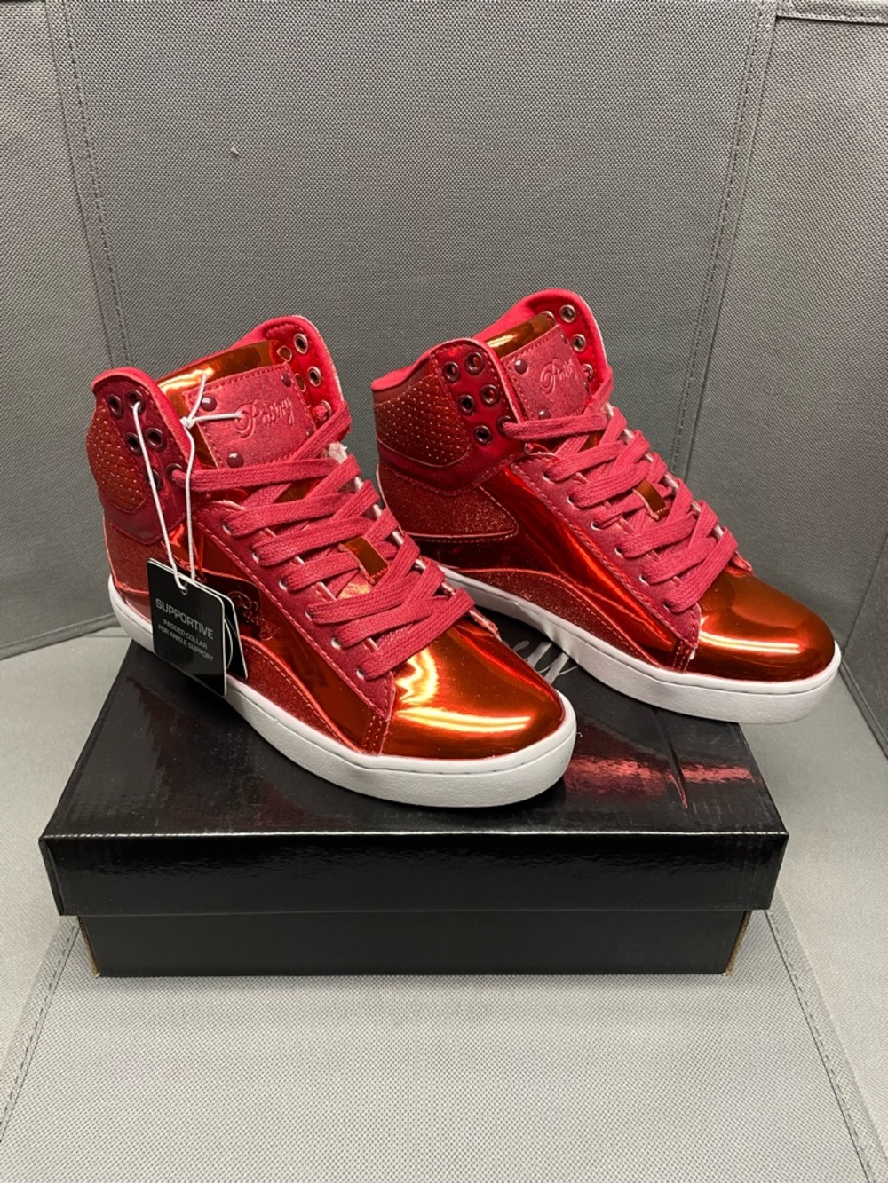 Pastry Pop Tart Glitter America’s #1 Dance Sneaker Size 5.5 New w/Box